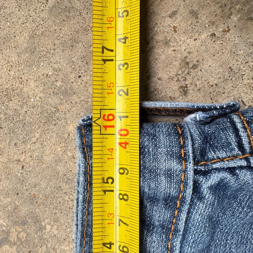 Vintage 2000s Levis 505 Mid Wash Workwear Denim Jeans Blue 32x30 (h2)